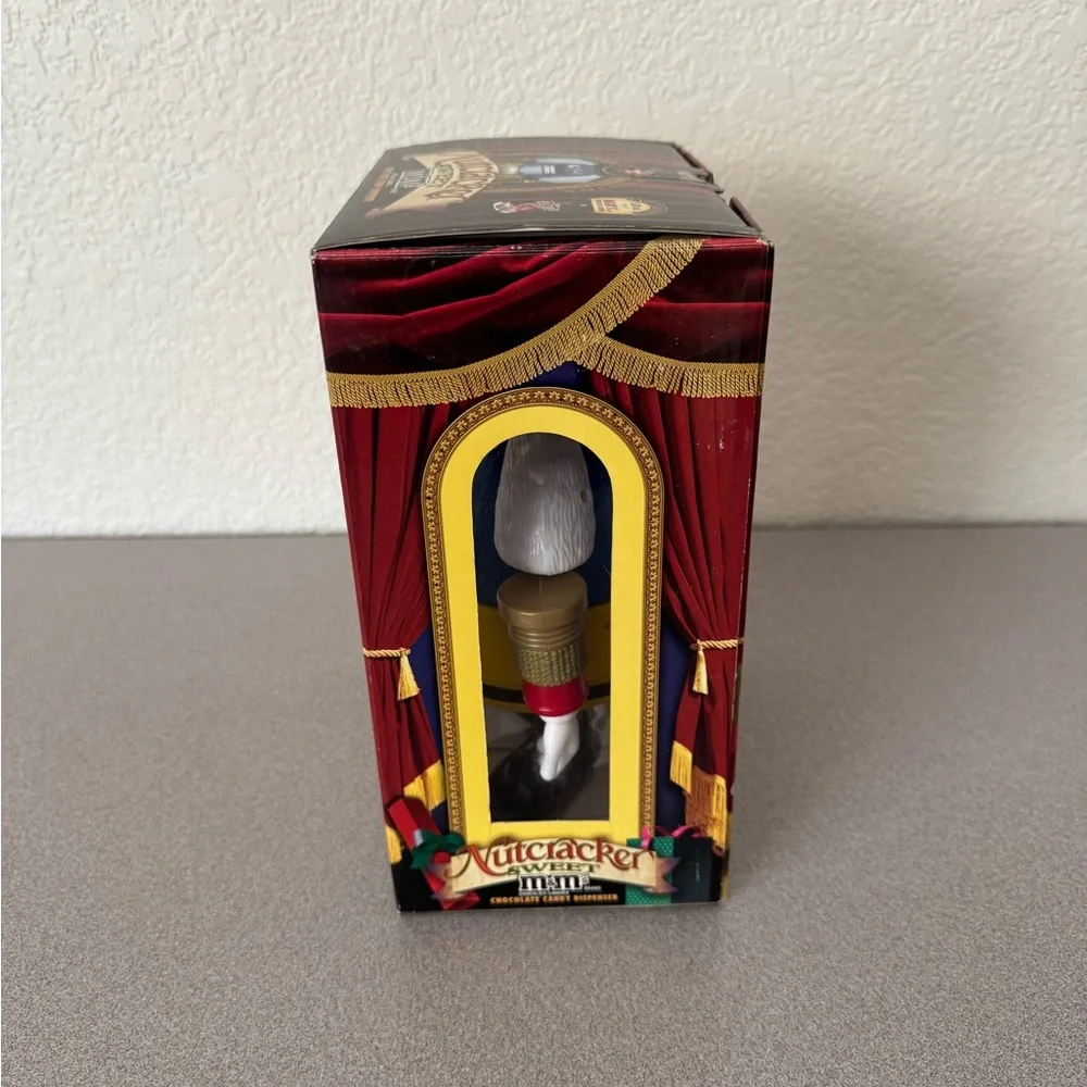 M&M'S Nutcracker Candy Dispenser - New In Box Limited Edition - Picture 4 of 6